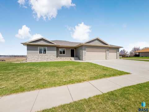 2000 W Tyler Dr, Brandon, SD 57005