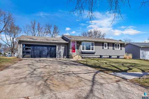 4436 W Mesa Pass, Sioux Falls, SD 57106