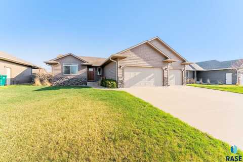 7616 W Lobelia St, Sioux Falls, SD 57106