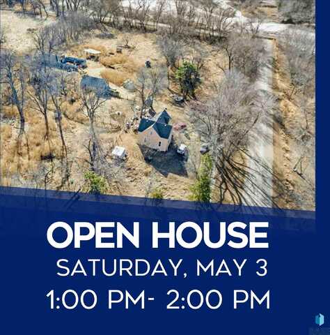 601 N Crescent St, Flandreau, SD 57028