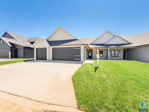 1117 E Thompson Pl, Tea, SD 57064