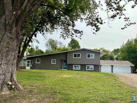 1000 N Six Mile Rd, Sioux Falls, SD 57110