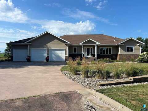 1103 S Dewald St, Freeman, SD 27029