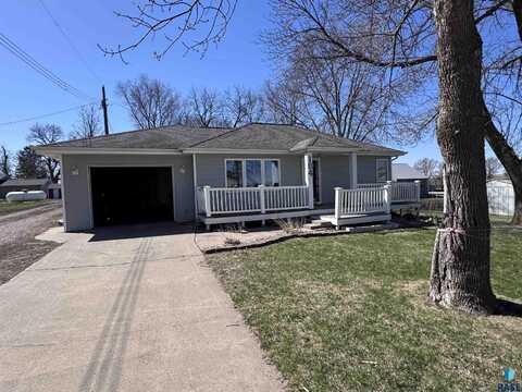 104 fifth St, Lester, IA 51242