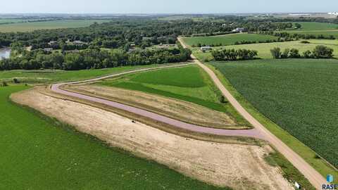 2 Arthur Ln, Renner, SD 57055