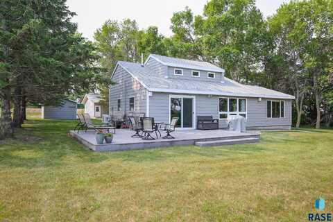 3002 PWA Rd, Hendricks, MN 56136