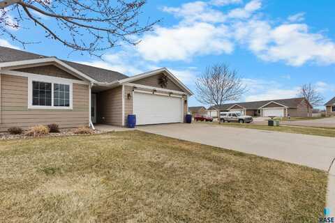 1129 N Springfield Pl, Sioux Falls, SD 57107