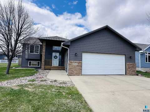 1809 S Monticello Ave, Sioux Falls, SD 57106