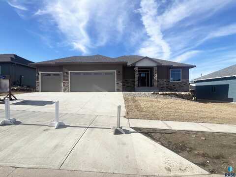 2705 S Galena Ave, Sioux Falls, SD 57110