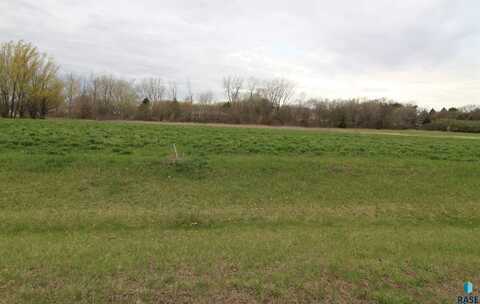 Cody Rd, Sioux Falls, SD 57108