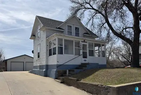 1409 E Rice St, Sioux Falls, SD 57103