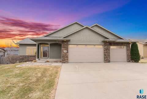 7005 E Archstone St, Sioux Falls, SD 57110