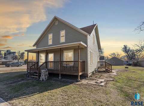 201 S Washington St, Humboldt, SD 57035