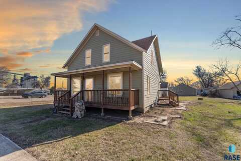 201 S Washington St, Humboldt, SD 57035