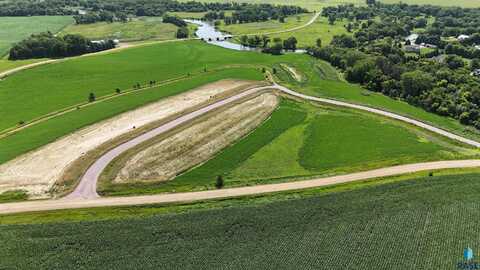 1 Arthur Ln, Renner, SD 57055