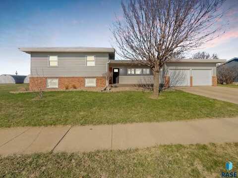 105 N James Ave, Tea, SD 57064