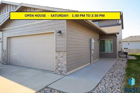 4423 W Townsley Pl, Sioux Falls, SD 57108