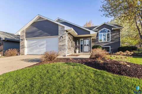 5309 E 28th St, Sioux Falls, SD 57110