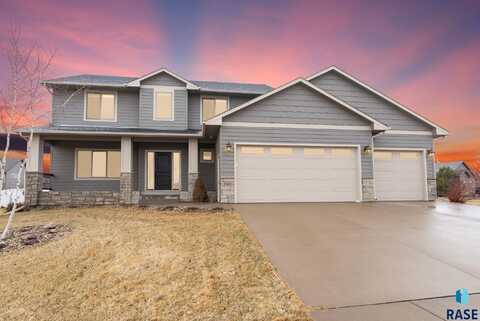 2101 S Meadowview Ave, Sioux Falls, SD 57110