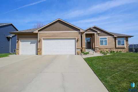 7212 E Archstone St, Sioux Falls, SD 57110