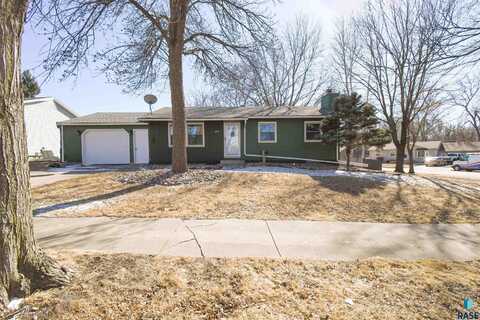 2001 E 1st St, Sioux Falls, SD 57103