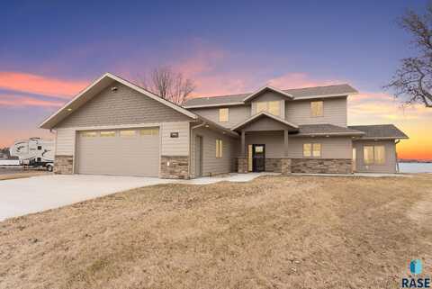 6578 Peninsula Pt, Wentworth, SD 57075
