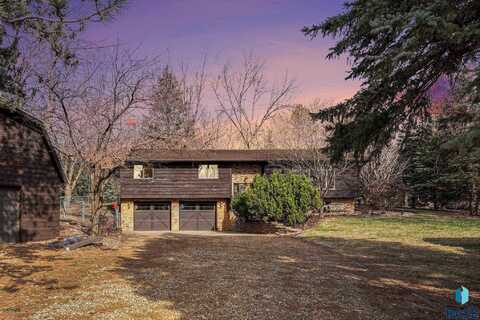8410 E 41st St, Sioux Falls, SD 57110