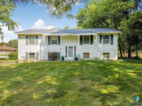 2894 E Old Orchard Trl, Sioux Falls, SD 57103