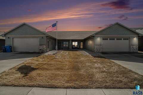 3913 E 68th St, Sioux Falls, SD 57108