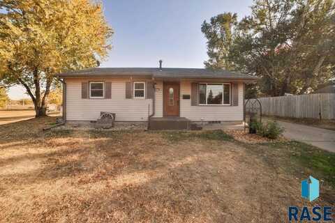 2417 E 6th St, Sioux Falls, SD 57103