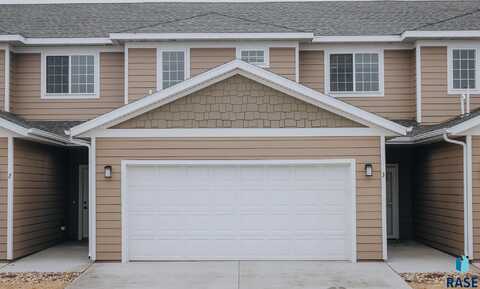 1241 N Marion Rd, Sioux Falls, SD 57107
