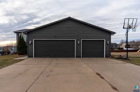 101 S Foss Ave, Sioux Falls, SD 57110