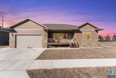 500 E Cairos Pl, Brandon, SD 57005