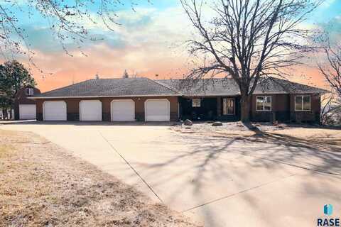 3304 S Keith Ln, Sioux Falls, SD 57110