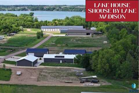 6460 Nordstrom Trl, Madison, SD 57042