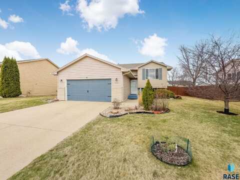 6412 W 67th St, Sioux Falls, SD 57106