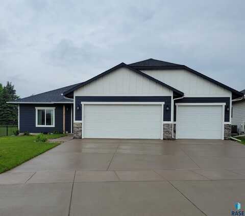 7905 S Brande Park Cir, Sioux Falls, SD 57108