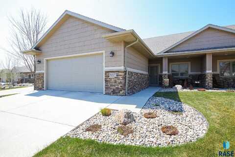 6217 S Cimarron Pl, Sioux Falls, SD 57108