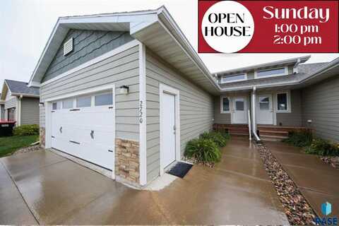 2720 E Sunburst Dr, Brandon, SD 57005