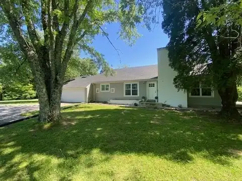 6727 Mammoth Cave Road, Park City, KY 42160