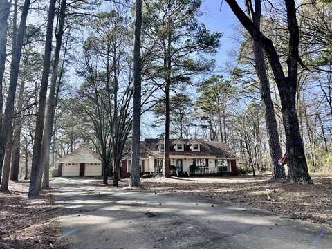 33 Violet Lane, Russellville, AR 72802