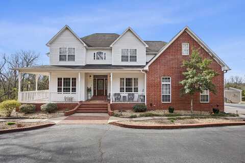 2320 Skyline Drive, Russellville, AR 72802