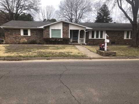 201 Arrowwood Lane, Russellville, AR 72801