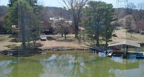 214 N Shore Drive, Russellville, AR 72802