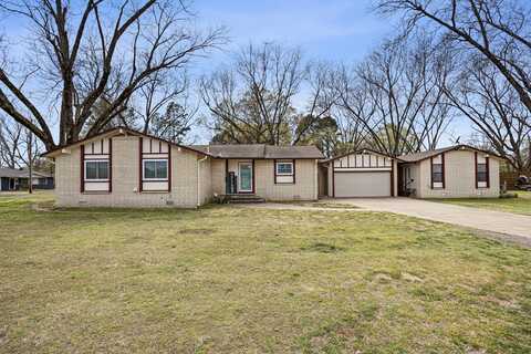 109-111 Bowman Drive, Dardanelle, AR 72834