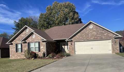 373 Thornwood Lane, Russellville, AR 72802
