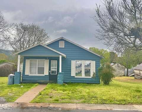 205 10th Street, Danville, AR 72833