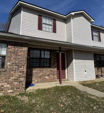 1403 E O Street, Russellville, AR 72801