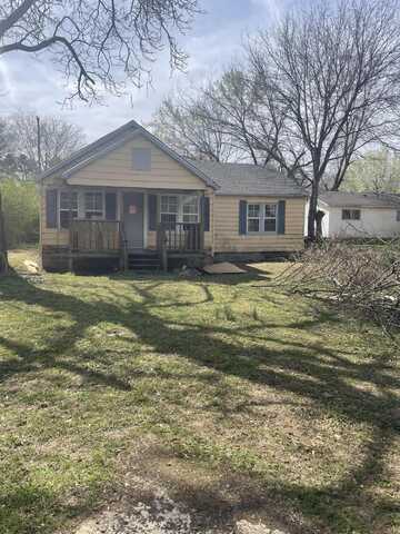 412 E L Street, Russellville, AR 72801
