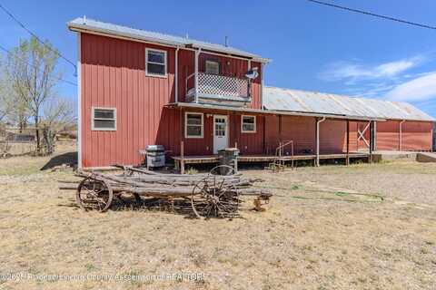 104 Pine Lodge Road, Capitan, NM 88316